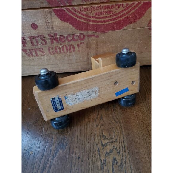 Rare Vintage Solid Maple Wood Flatbed Truck Toy - Community - Picture 9 of 9